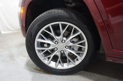 2025 Jeep Grand Cherokee Summit