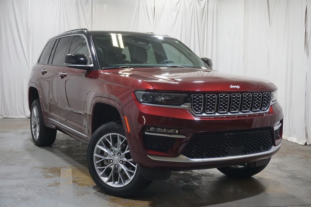 2025 Jeep Grand Cherokee Summit