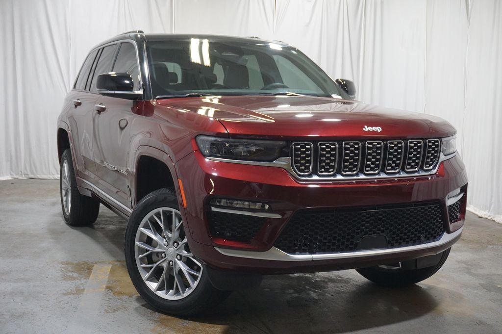 2025 Jeep Grand Cherokee Summit