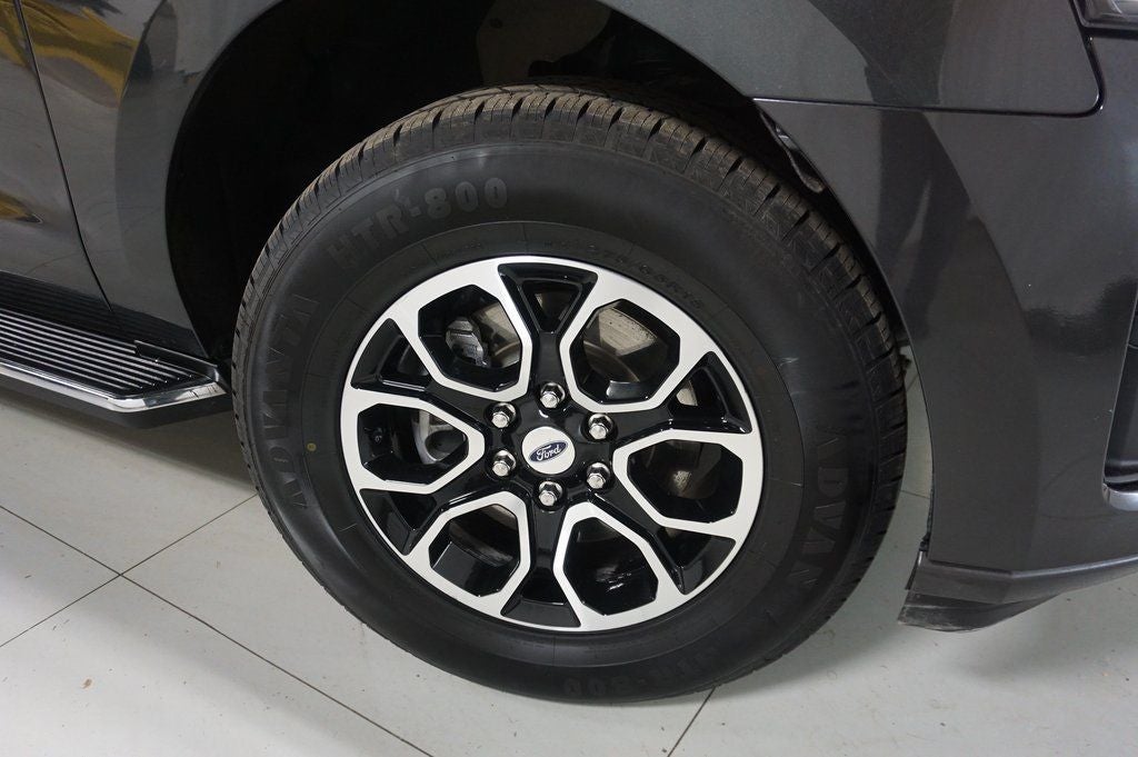 2022 Ford Expedition Max XLT