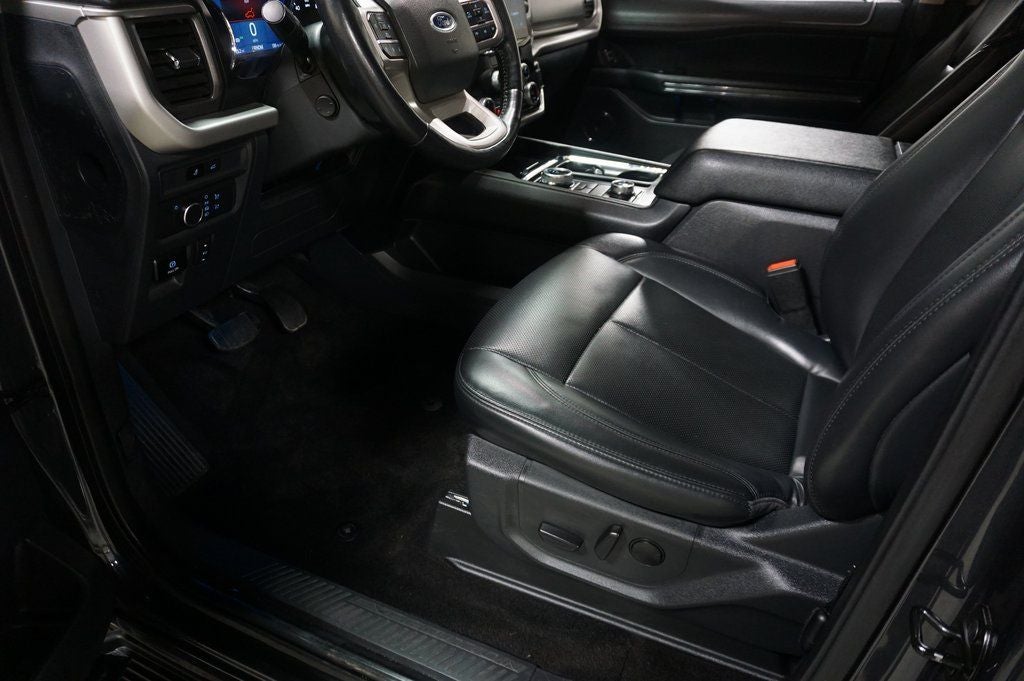 2022 Ford Expedition Max XLT