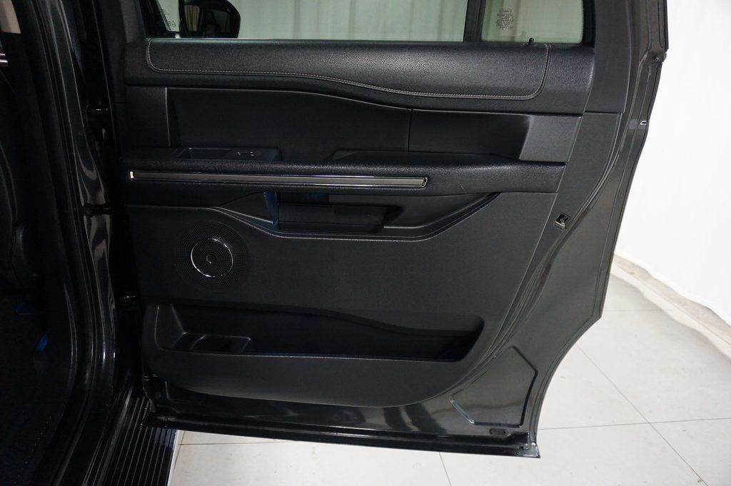 2022 Ford Expedition Max XLT