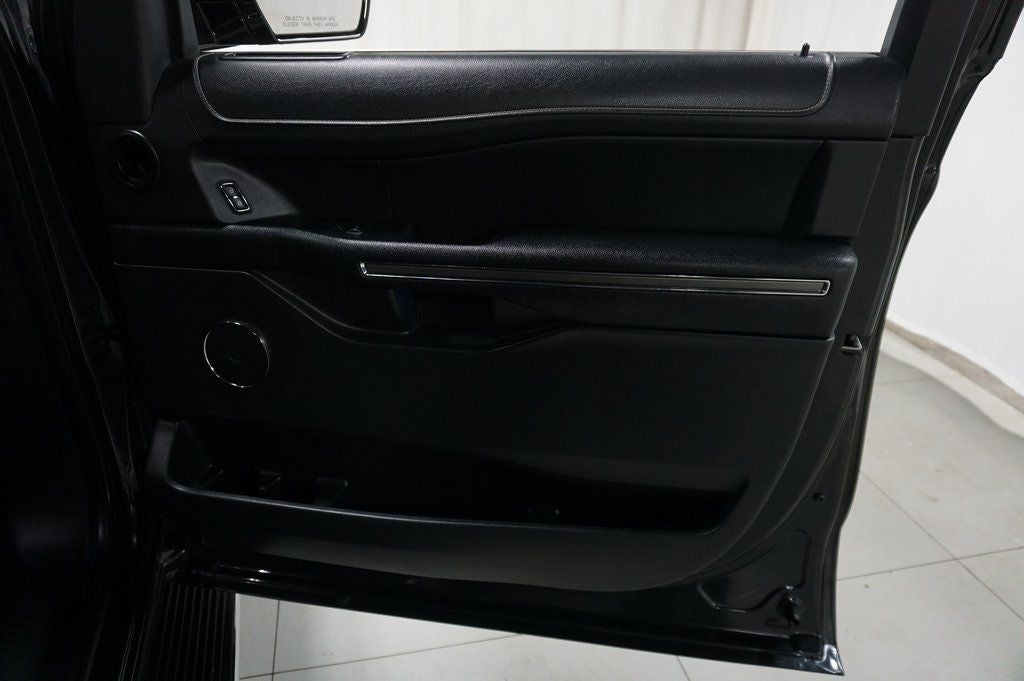 2022 Ford Expedition Max XLT