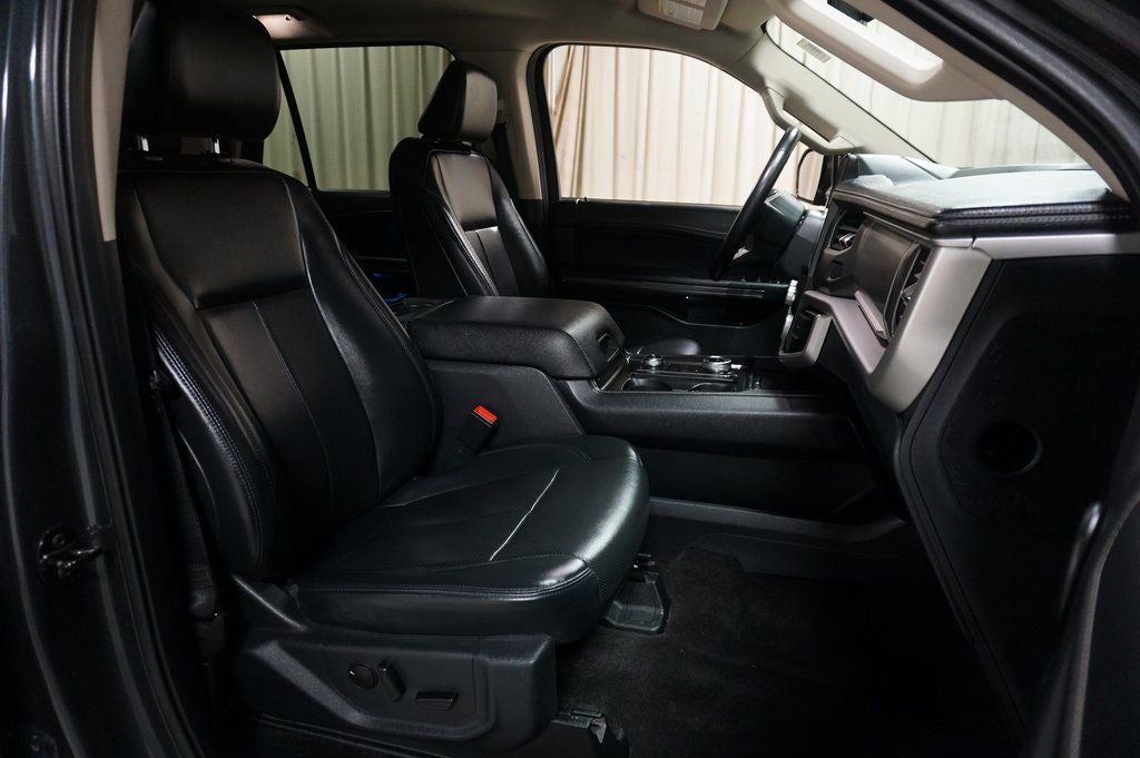 2022 Ford Expedition Max XLT