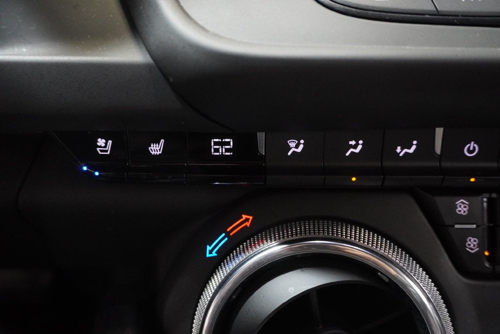 2019 Chevrolet Camaro 2LT 2LT