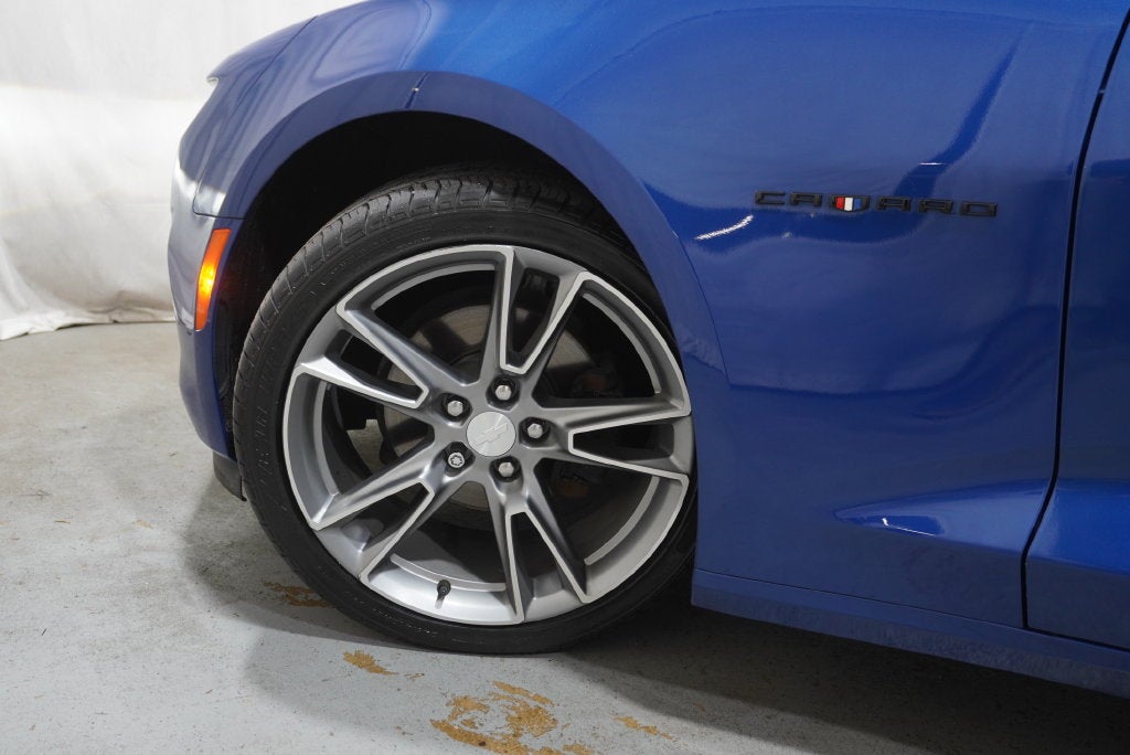 2019 Chevrolet Camaro 2LT 2LT