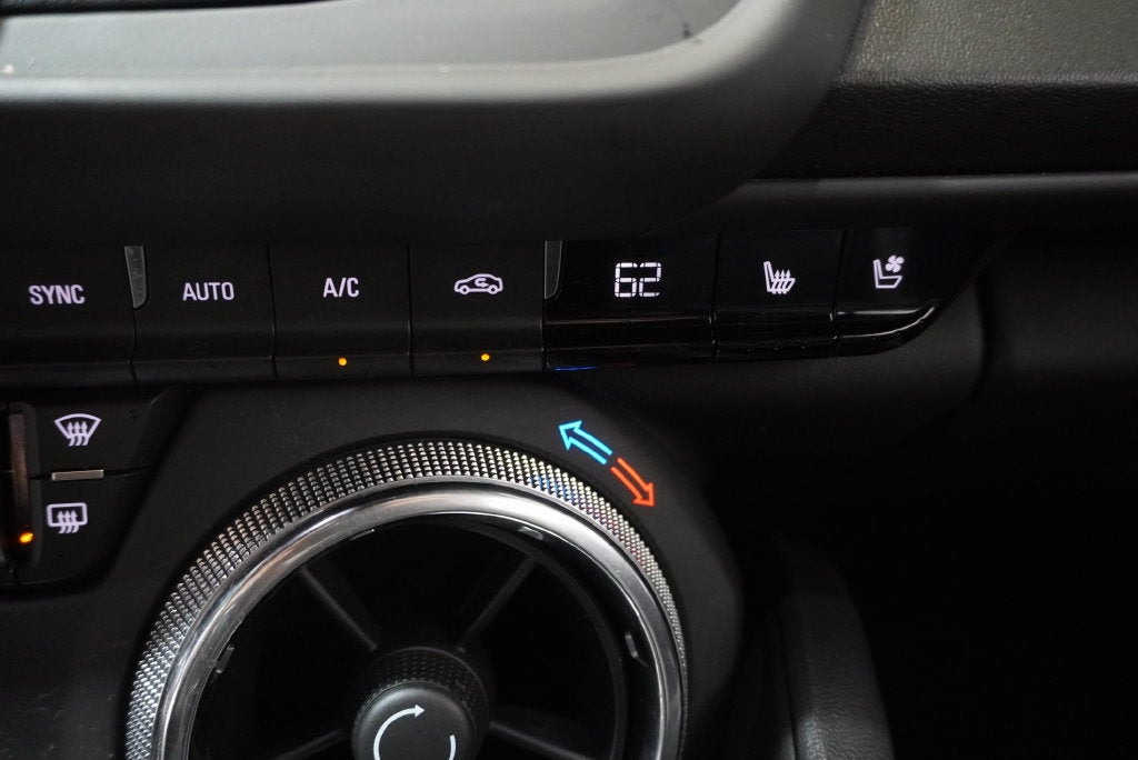 2019 Chevrolet Camaro 2LT 2LT