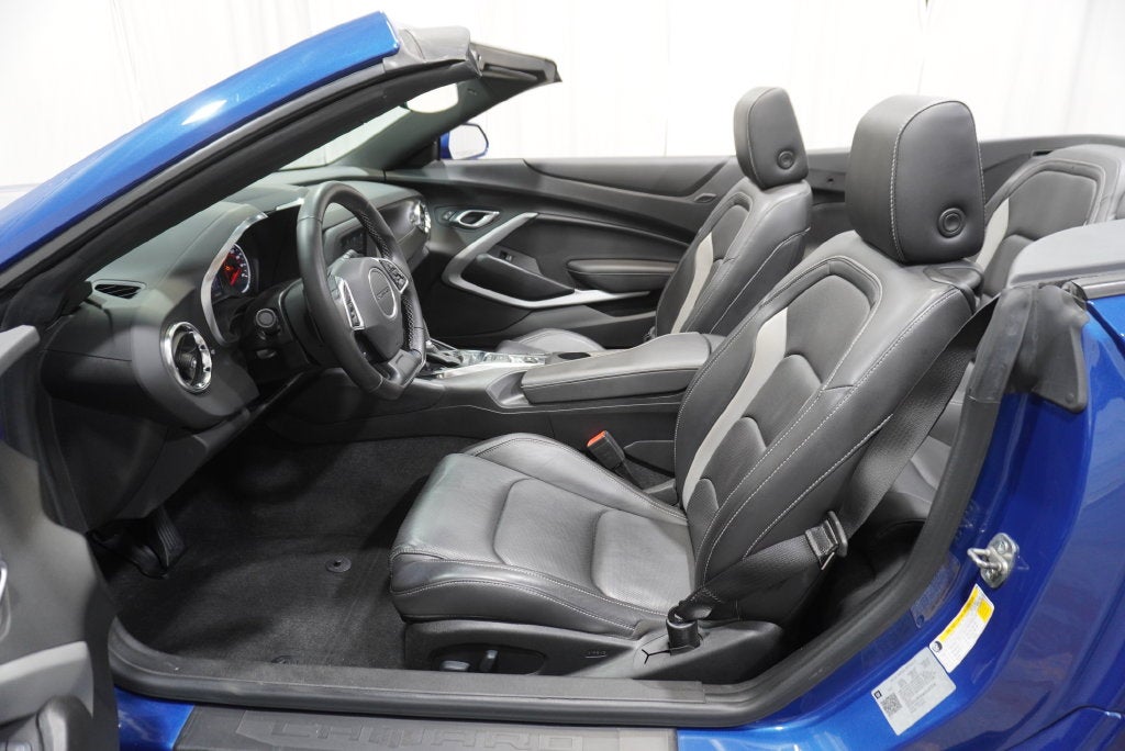 2019 Chevrolet Camaro 2LT 2LT