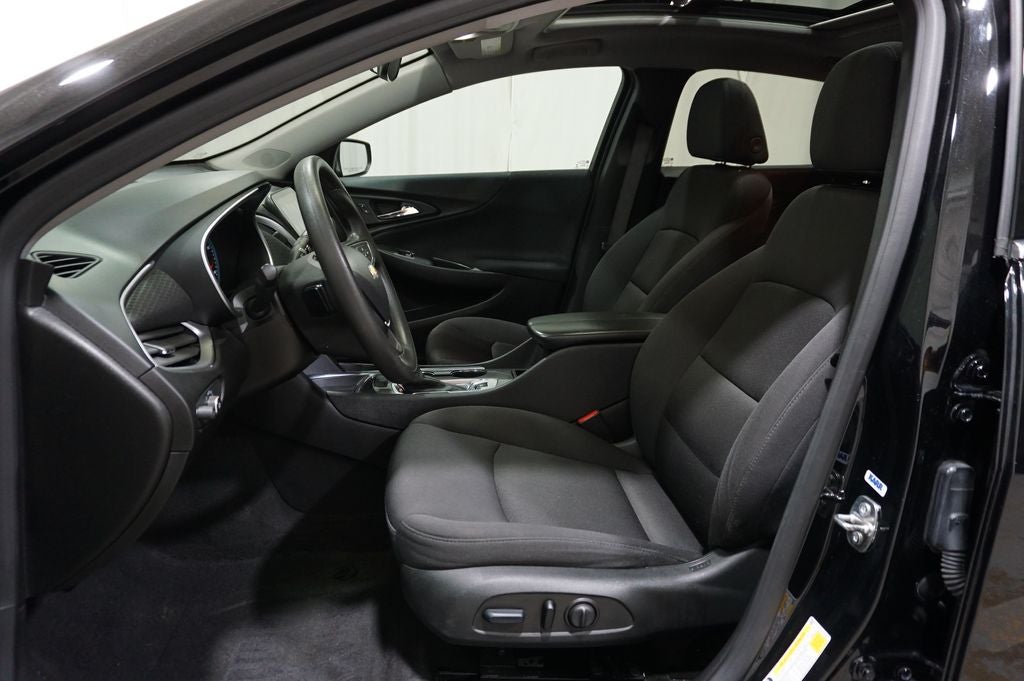 2023 Chevrolet Malibu LT 1LT