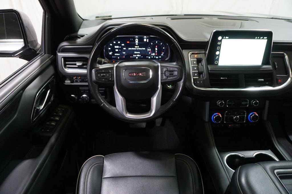2022 GMC Yukon XL SLT
