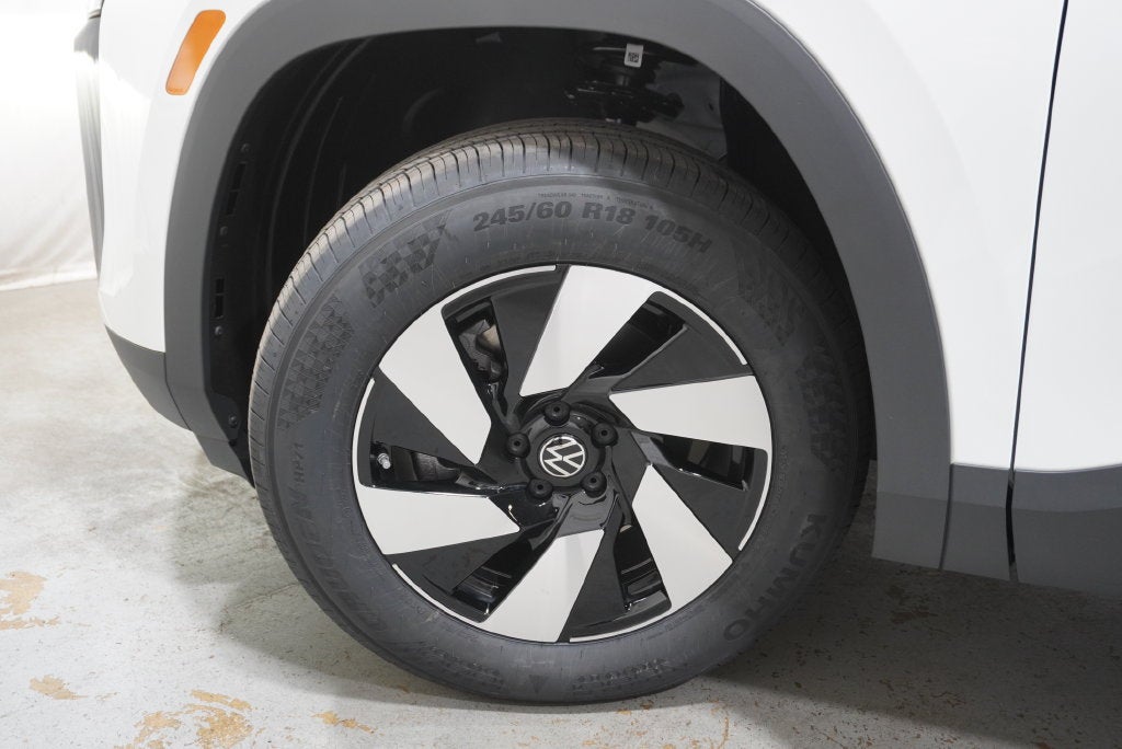 2027 Volkswagen Atlas SE