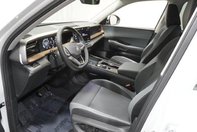 2027 Volkswagen Atlas SE