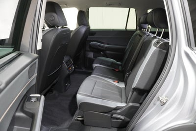 2027 Volkswagen Atlas SE