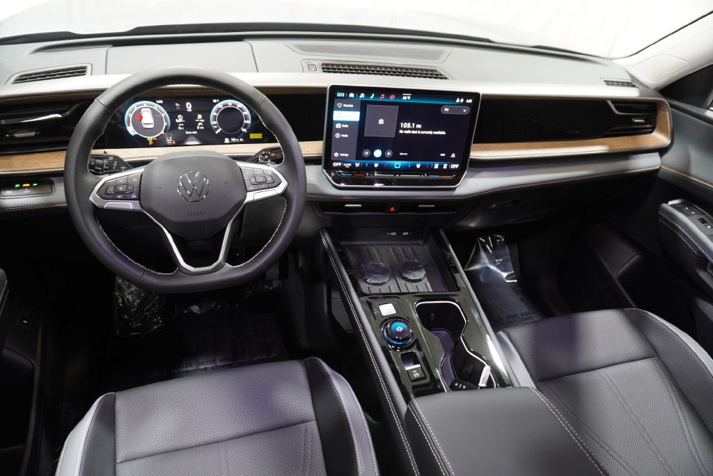 2027 Volkswagen Atlas SE