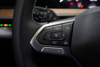 2027 Volkswagen Atlas SE