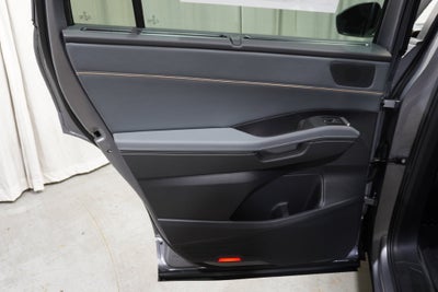 2027 Volkswagen Atlas SE