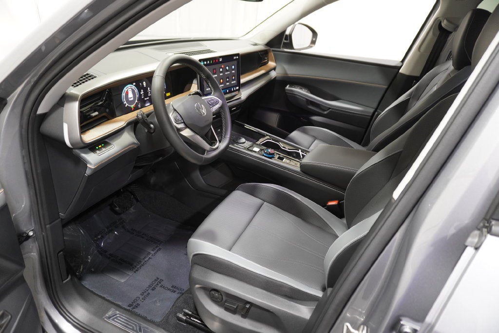 2027 Volkswagen Atlas SE