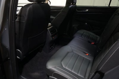 2026 Volkswagen Atlas Cross Sport 2.0T SEL R-Line Black