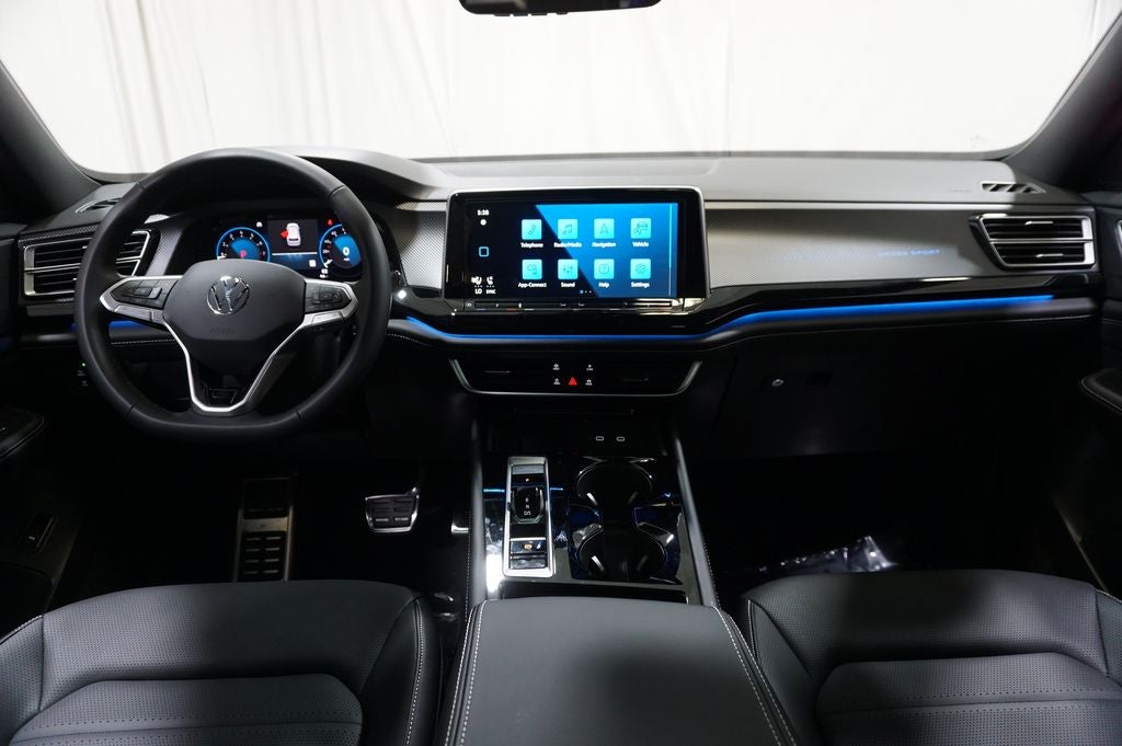 2026 Volkswagen Atlas Cross Sport 2.0T SEL R-Line Black