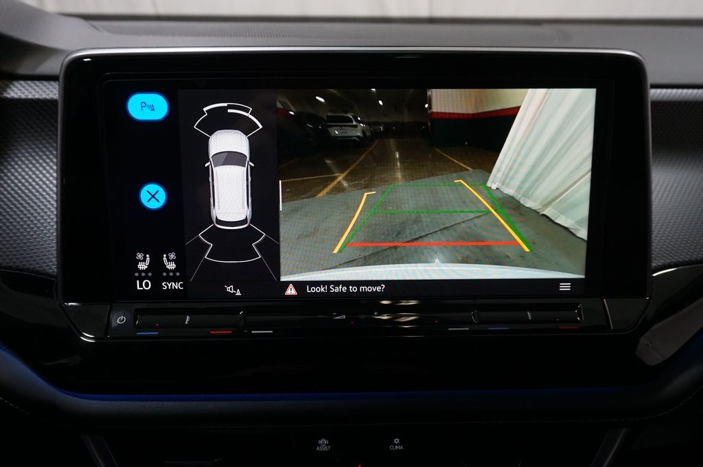 2026 Volkswagen Atlas Cross Sport 2.0T SEL R-Line Black