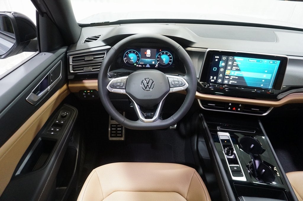 2026 Volkswagen Atlas Cross Sport 2.0T SEL R-Line Black