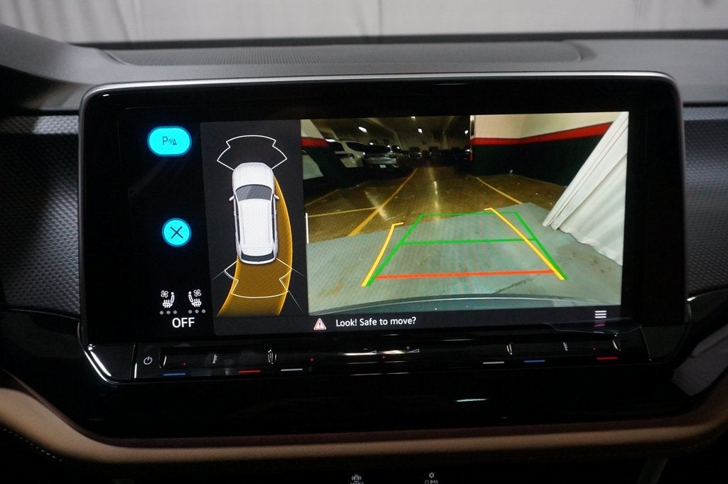 2026 Volkswagen Atlas Cross Sport 2.0T SEL R-Line Black