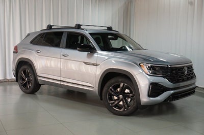 2026 Volkswagen Atlas Cross Sport 2.0T SEL R-Line Black