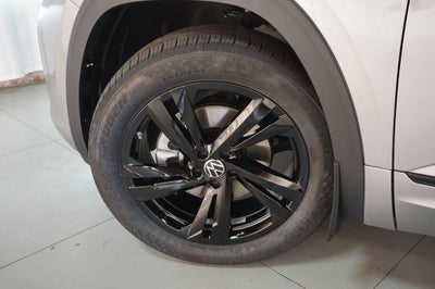 2026 Volkswagen Atlas Cross Sport 2.0T SEL R-Line Black