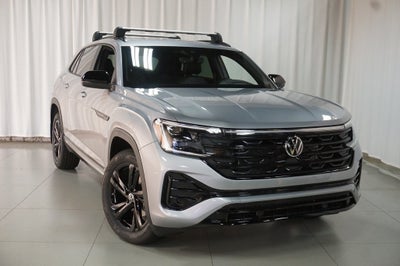 2026 Volkswagen Atlas Cross Sport 2.0T SEL R-Line Black