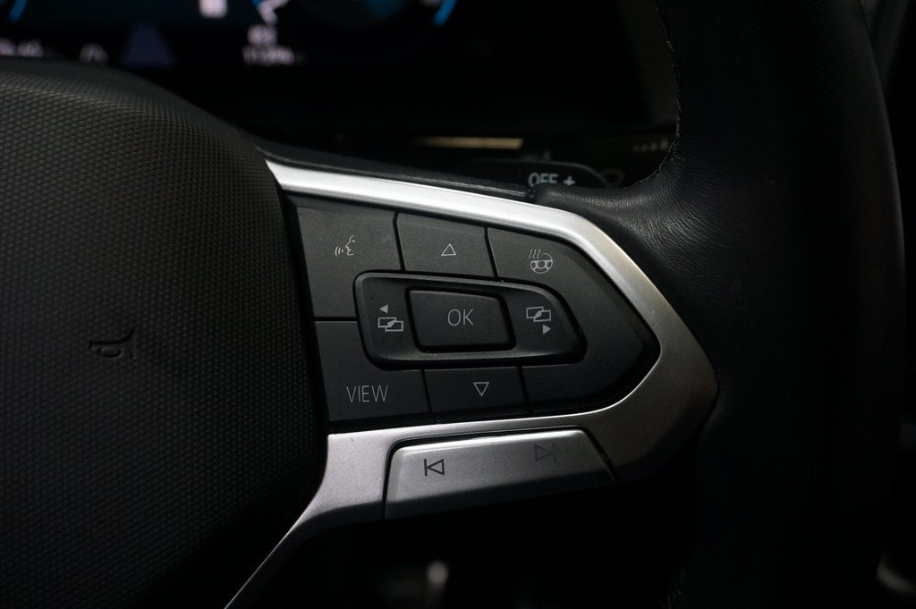 2024 Volkswagen Atlas Cross Sport 2.0T SEL R-Line