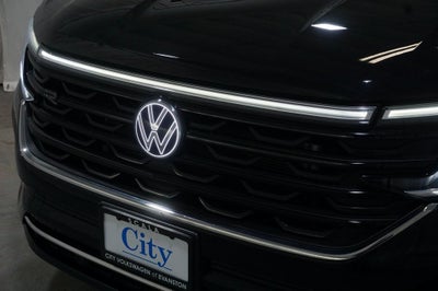 2024 Volkswagen Atlas Cross Sport 2.0T SEL R-Line