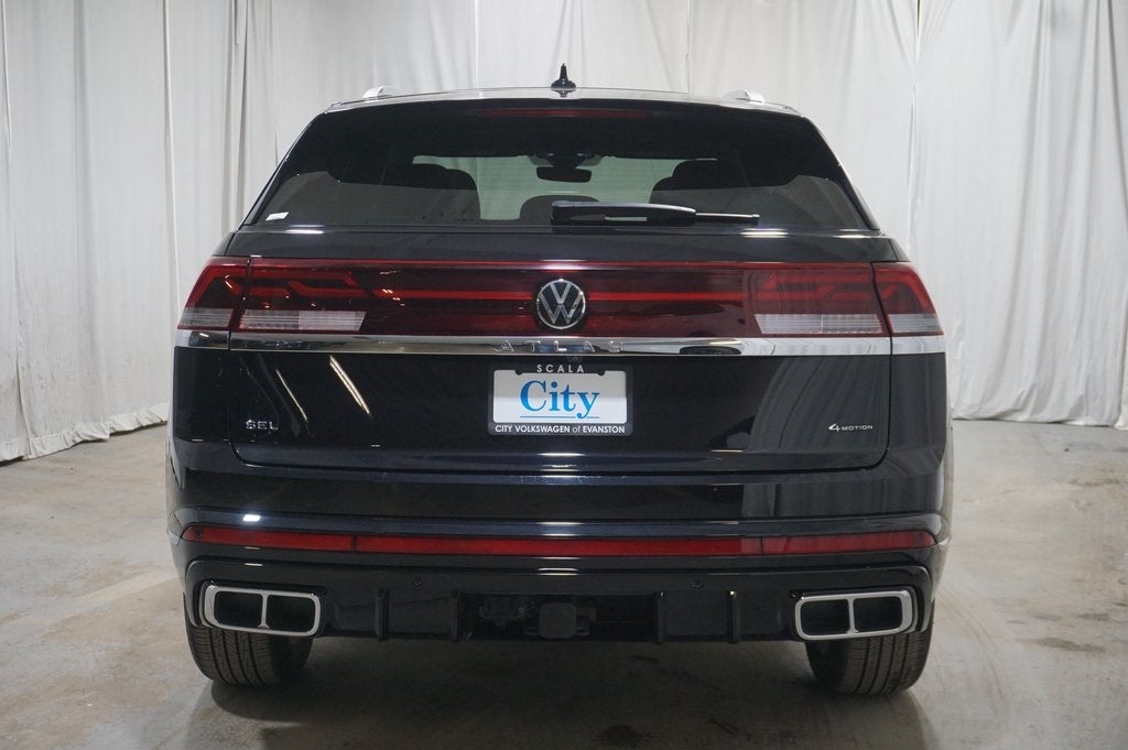 2024 Volkswagen Atlas Cross Sport 2.0T SEL R-Line