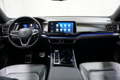 2024 Volkswagen Atlas Cross Sport 2.0T SEL R-Line