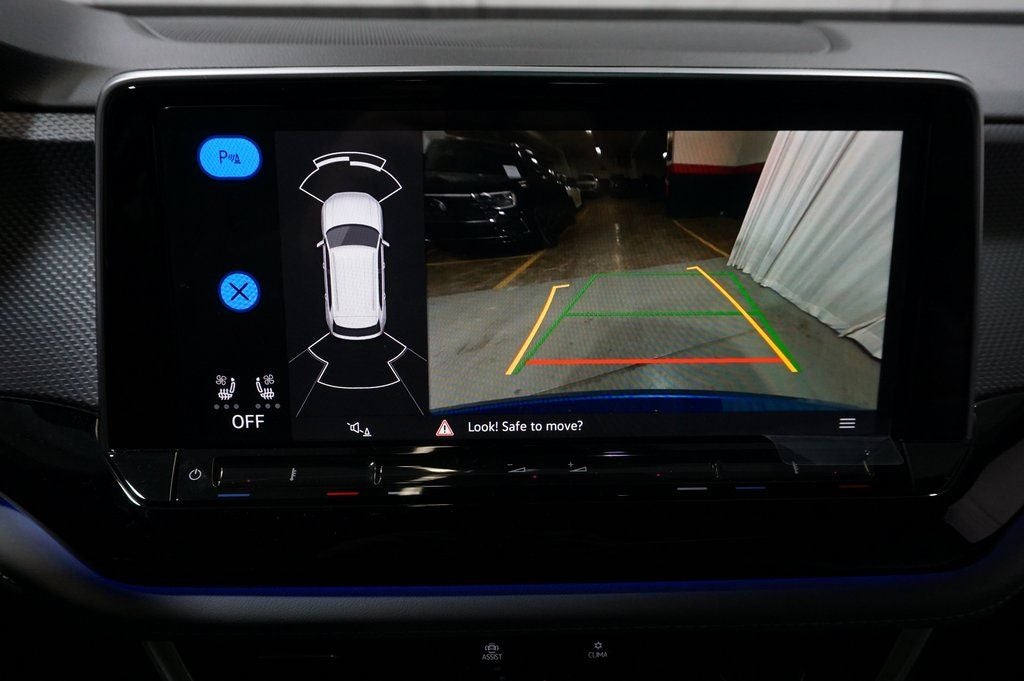 2024 Volkswagen Atlas Cross Sport 2.0T SEL R-Line