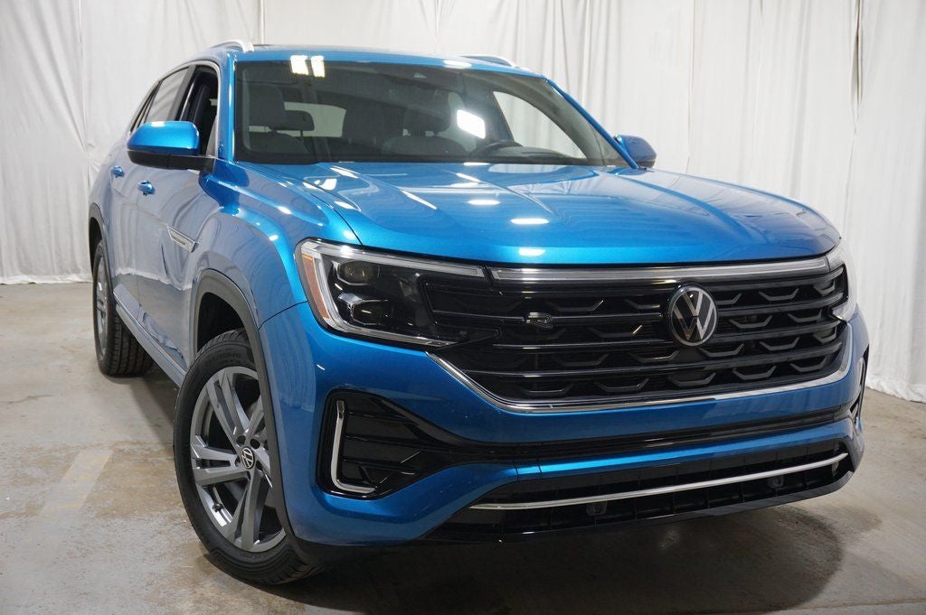 2024 Volkswagen Atlas Cross Sport 2.0T SEL R-Line