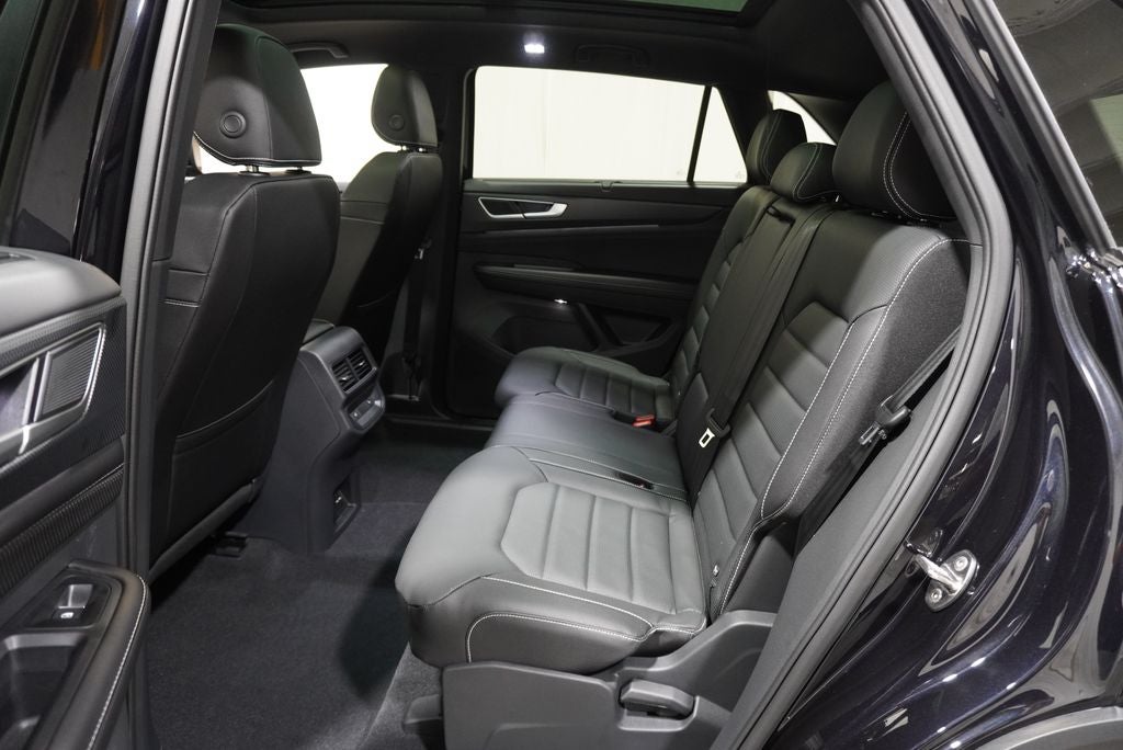 2026 Volkswagen Atlas Cross Sport 2.0T SEL