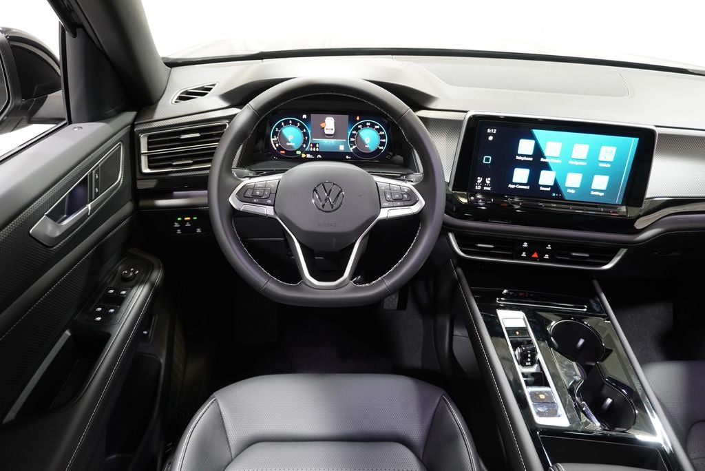 2026 Volkswagen Atlas Cross Sport 2.0T SEL