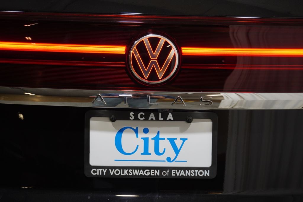 2026 Volkswagen Atlas Cross Sport 2.0T SEL