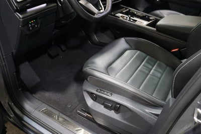 2025 Volkswagen Atlas Cross Sport 2.0T SEL