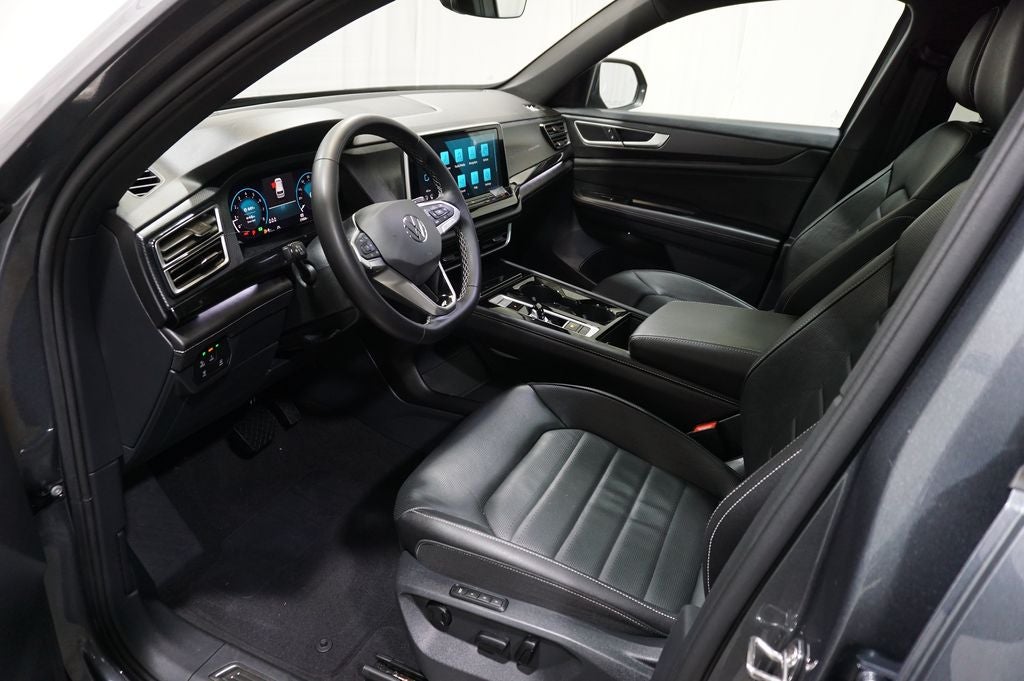 2025 Volkswagen Atlas Cross Sport 2.0T SEL