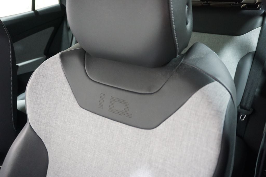 2023 Volkswagen ID.4 Standard