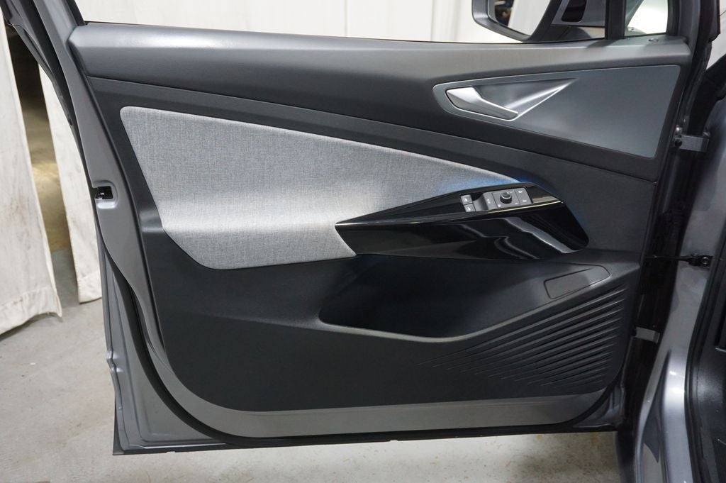 2023 Volkswagen ID.4 Standard