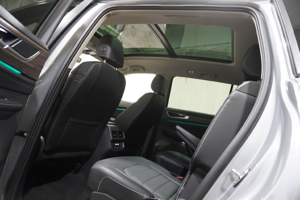 2026 Volkswagen Atlas SEL