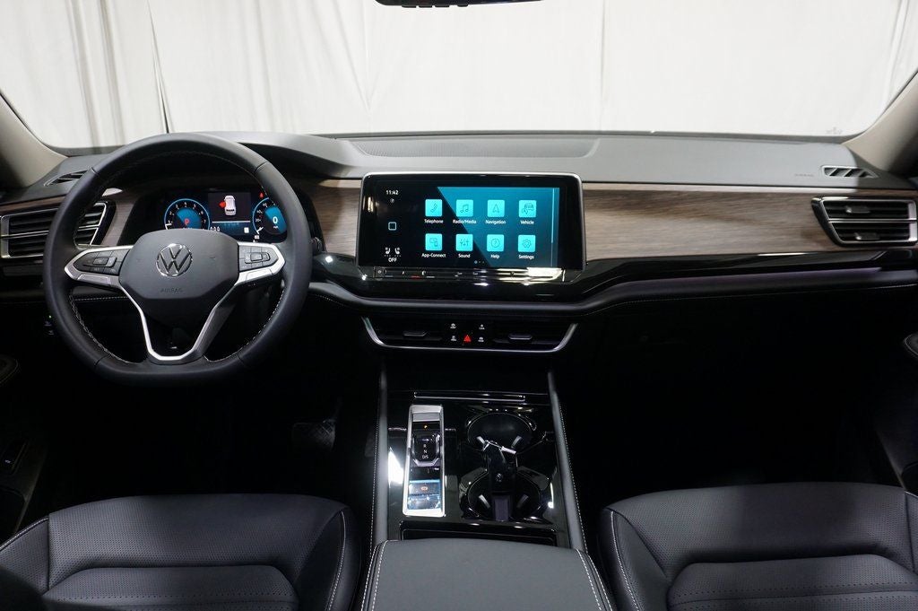 2026 Volkswagen Atlas 2.0T SEL