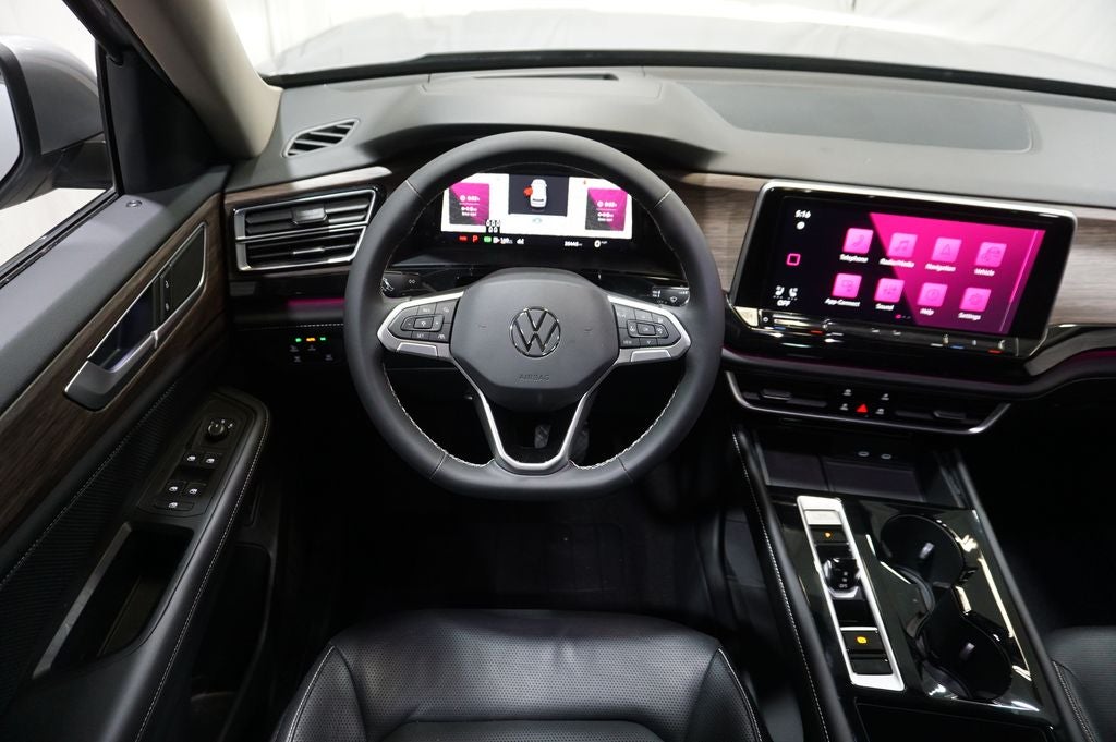 2024 Volkswagen Atlas 2.0T SEL