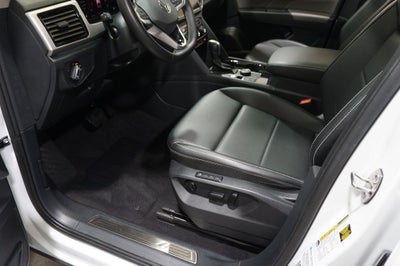 2023 Volkswagen Atlas SEL