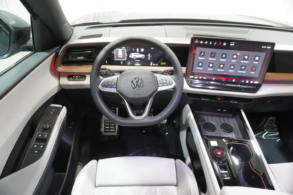 2027 Volkswagen Atlas SEL