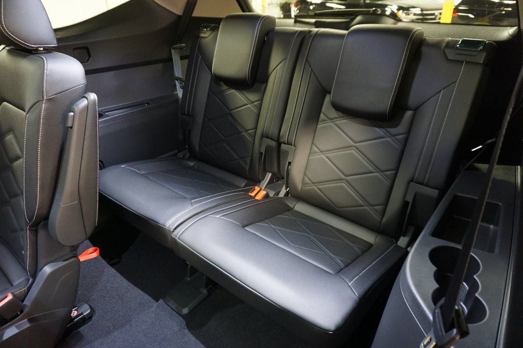 2026 Volkswagen Atlas Peak Edition