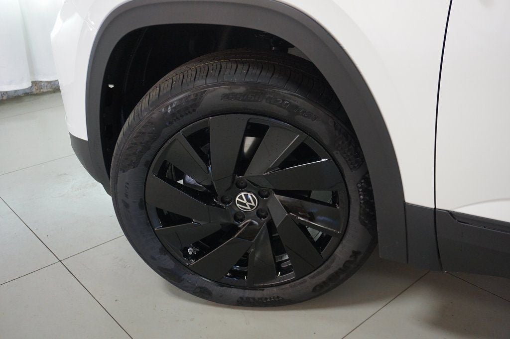 2026 Volkswagen Atlas Peak Edition