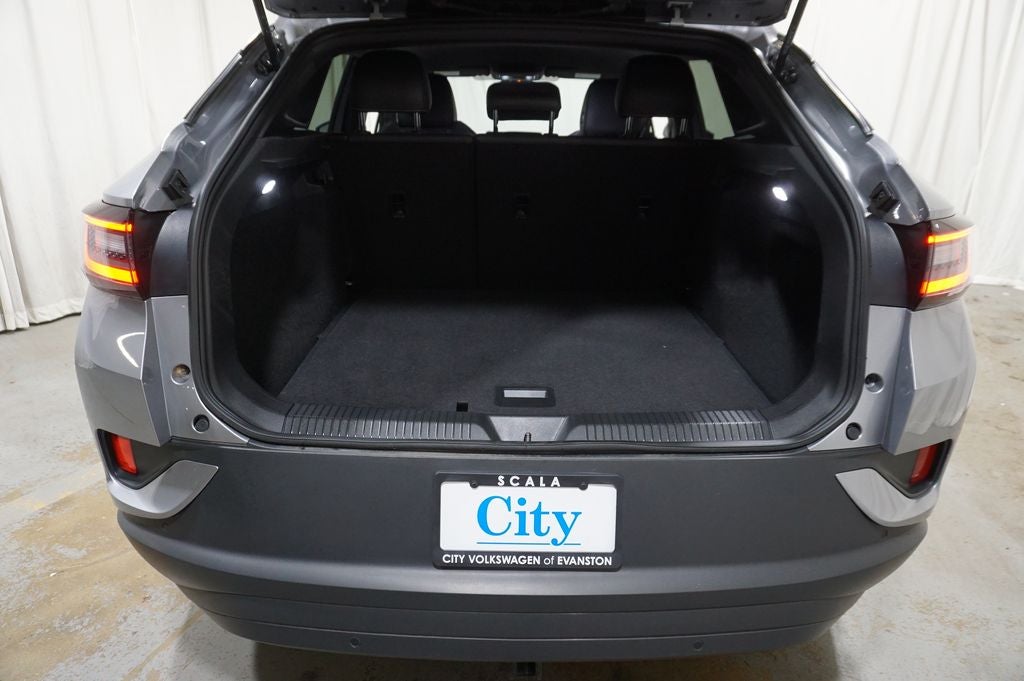 2023 Volkswagen ID.4 Pro